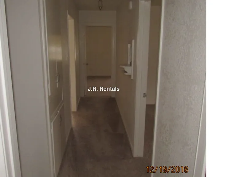 416 Nauert St — Photo 11