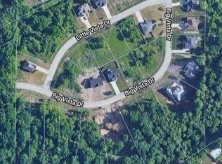 981 Little Vista Dr, Lewiston, NY