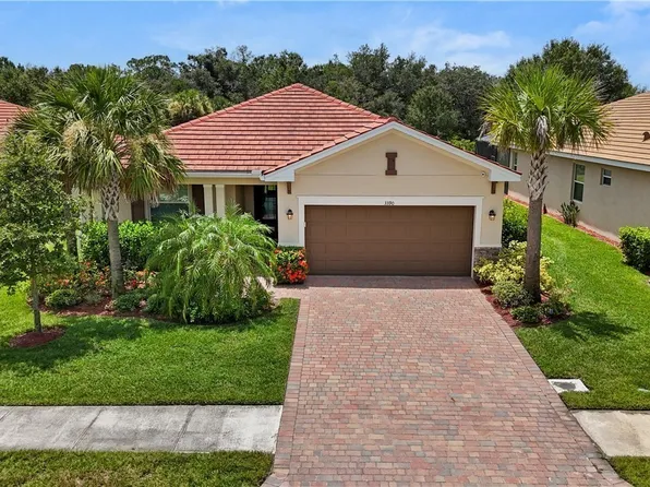 3390 Weston Manor Dr, Alva, FL 33920