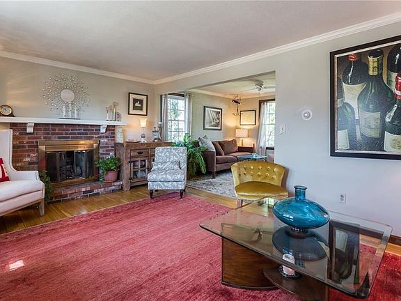 5th image of 29 Andre Ave