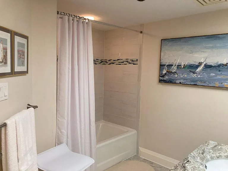 4751 Gulf Shore Blvd N #12 — Photo 14