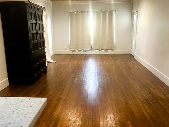 3rd image of 104 Persons St
