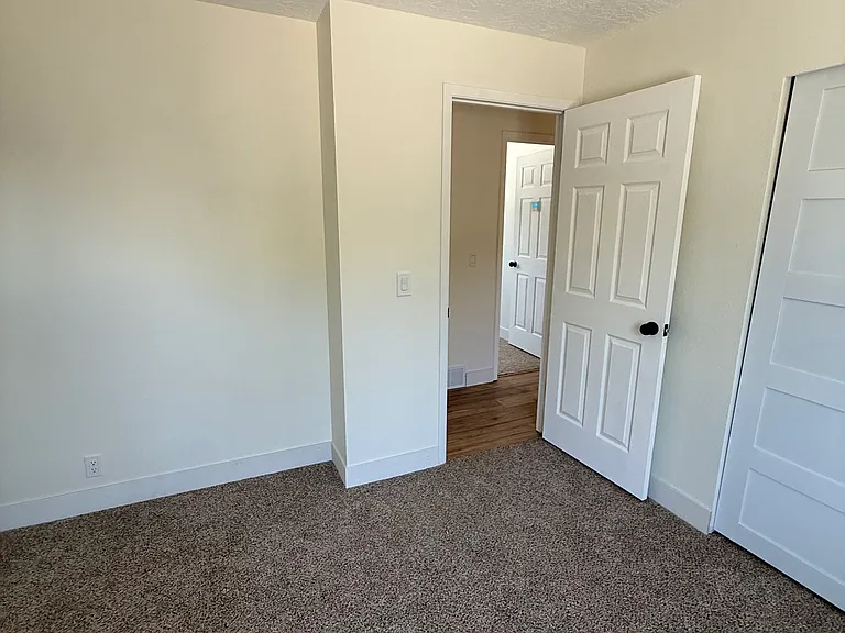 5649 S Bree St W — Photo 9