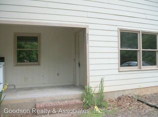 202 E Dixon St, Lincolnton, NC 28092