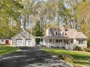 2564 Log Cabin Rd, Maidens, VA 23102