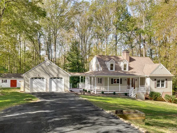 2564 Log Cabin Rd, Maidens, VA 23102