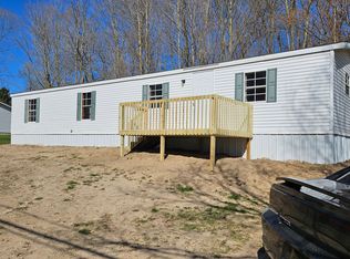 280 Ionia St, Muir, MI 48860