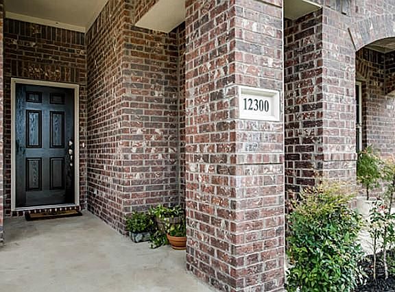 3rd image of 12300 Coral Dr