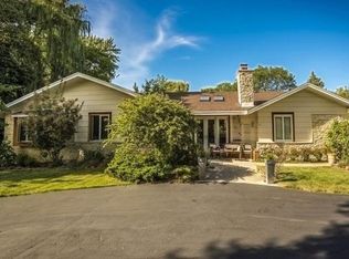 13500 Dunwoody Dr, Elm Grove, WI 53122