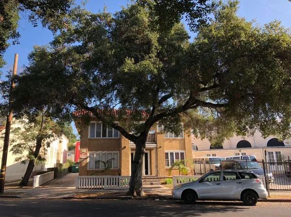 615 French St E Floor 2, Santa Ana, CA 92701