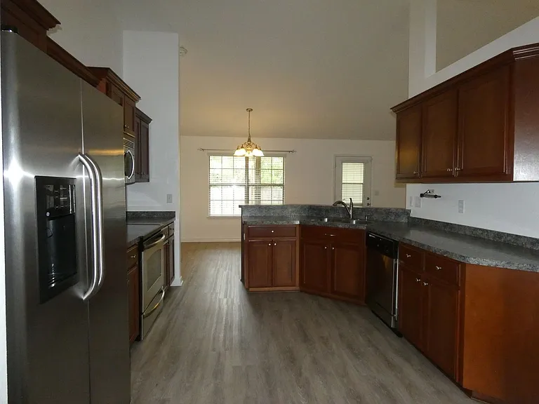 1712 Bay Pine Cir — Photo 8