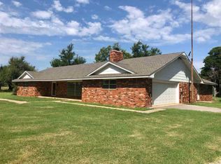 39483 S County Road 208, Woodward, OK 73801