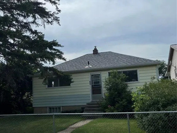 925 O AVENUE S, Saskatoon, SK S7M 2S8