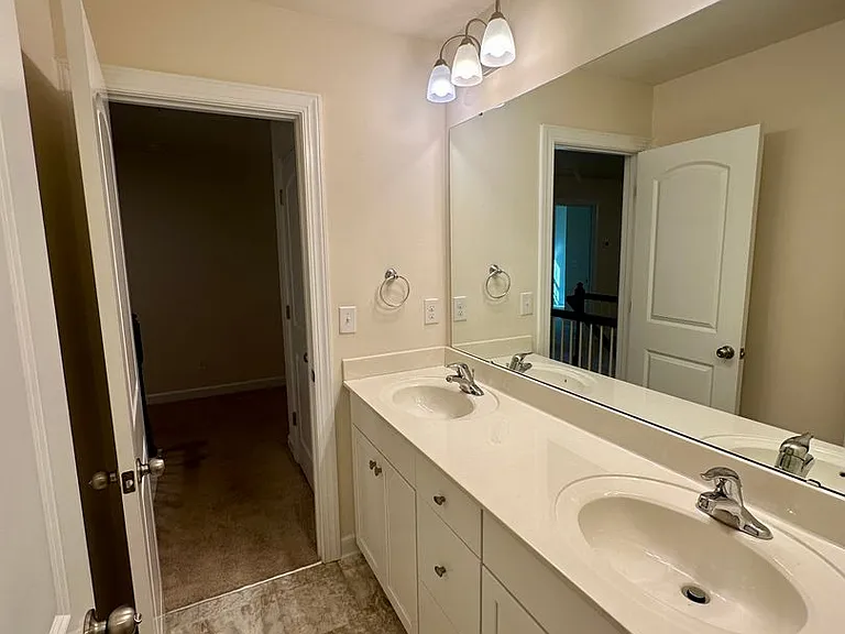 5607 Garrow Glen Rd — Photo 22