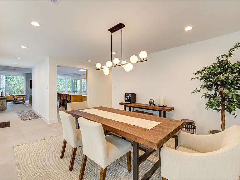 303 Isolde Dr — Photo 15