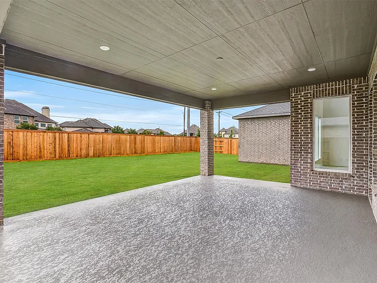 1673 Birch Lake Bnd — Photo 38