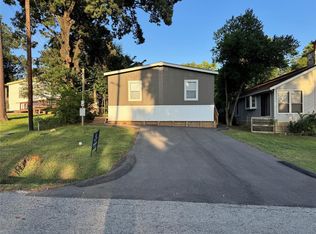 13110 Lake Villa St, Willis, TX 77318