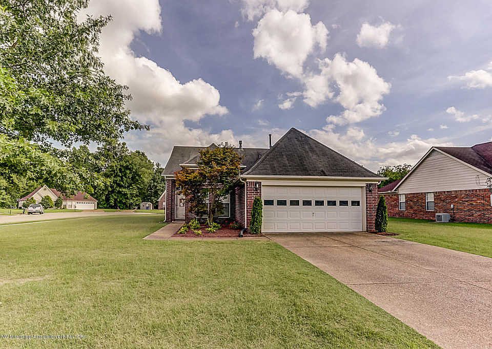 1st image of 10721 Wyckford Dr