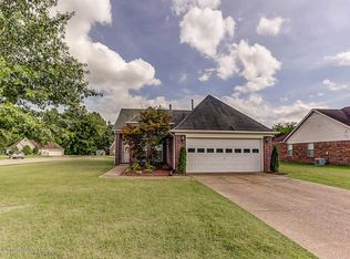 10721 Wyckford Dr, Olive Branch, MS 38654