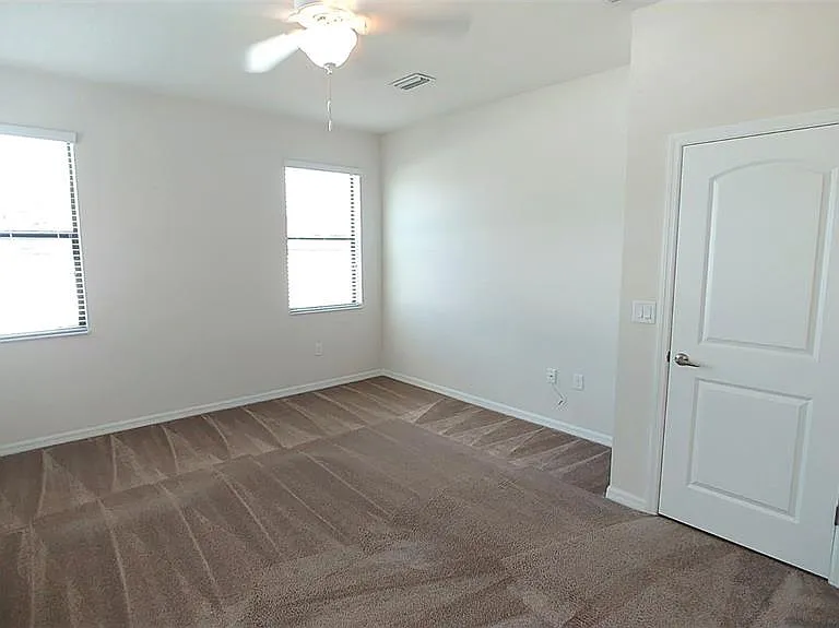 7013 Island Queen Ct — Photo 6