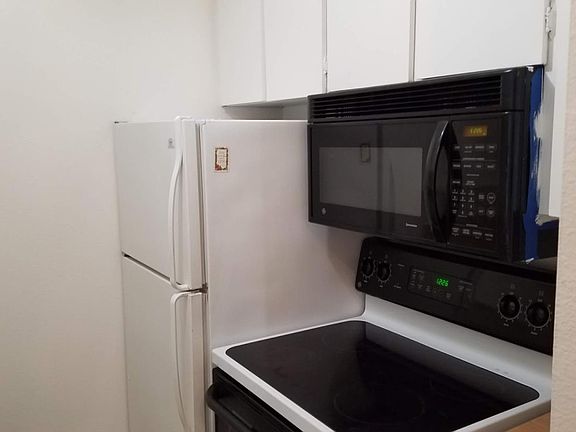 2nd image of 1234 Shelter Creek Ln