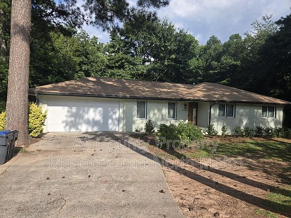 2nd image of 4335 King Springs Rd SE