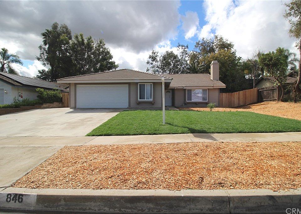 1st image of 846 Monarch Dr