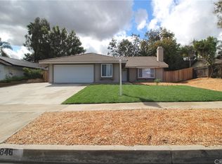 846 Monarch Dr, Corona, CA 92879