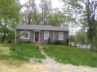 1406 W 17th St, Bloomington, IN 47404