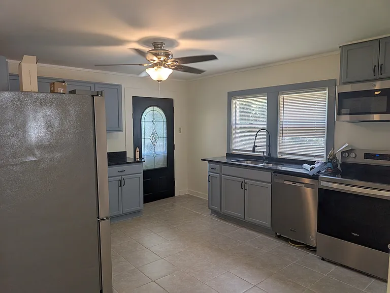 3601 Marguerite St — Photo 6