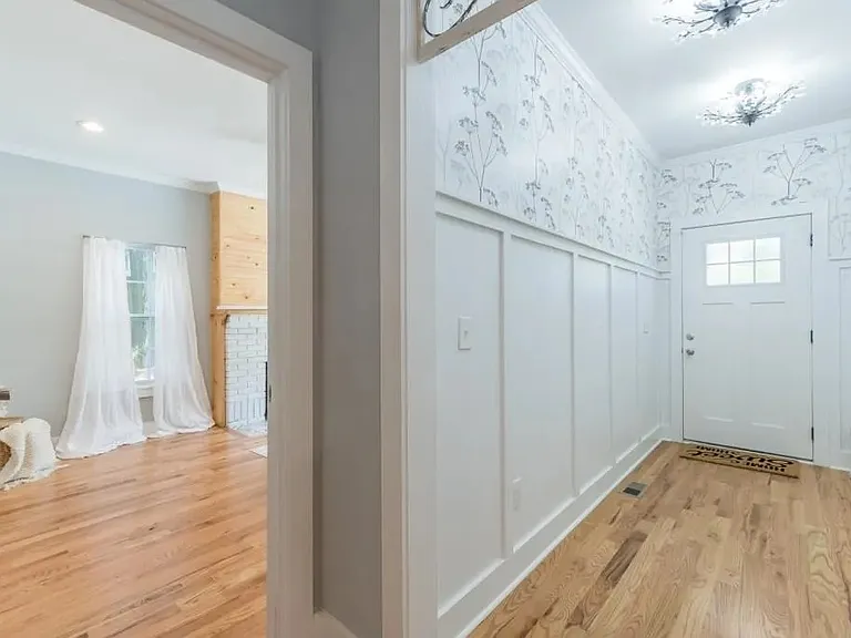 1659 Olympian Way SW — Photo 13