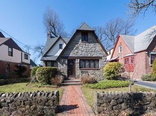 85-46 Somerset St, Jamaica, NY 11432