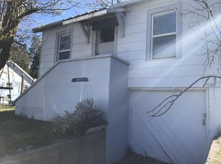 110 S A St, Mount Shasta, CA