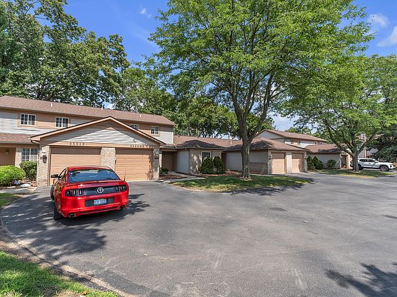 2nd image of 35506 Pheasant Ln
