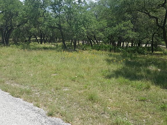 3rd image of 1751 Trailridge Dr