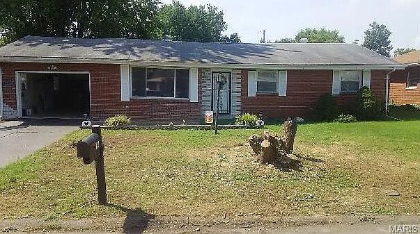 1st image of 30 Victoria Dr