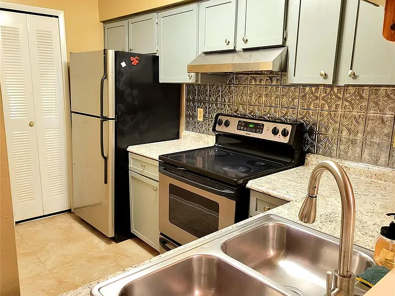 1808 Northlake Dr #1808 — Photo 15