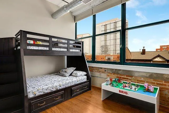 221 E Cullerton St #409 — Photo 7