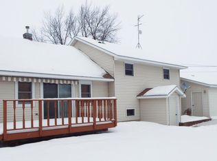 202 NW 1st St, Adams, MN 55909