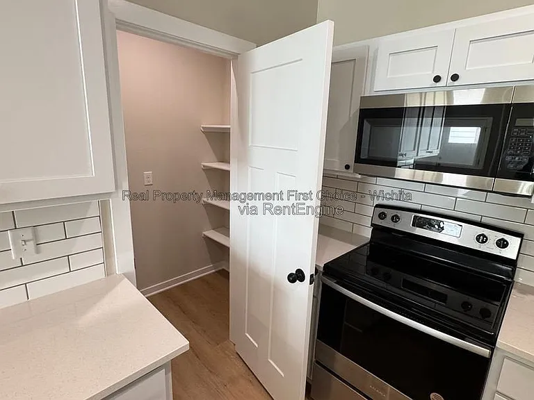 12465 W Blanford St — Photo 11