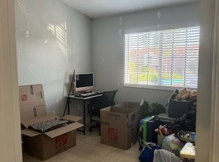 6950 NW 174th Ter APT 606, Hialeah, FL 33015