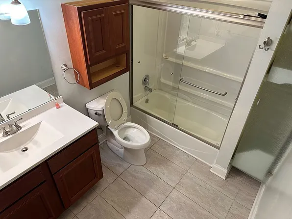 8603 W Greenfield Ave APT 5, Milwaukee, WI 53214