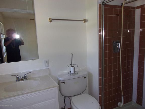 5th image of 66A Dorchester Dr