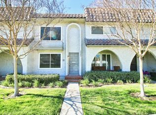 24283 La Glorita Cir, Santa Clarita, CA 91321