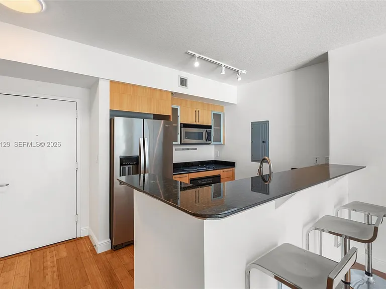 335 S Biscayne Blvd #908 — Photo 7