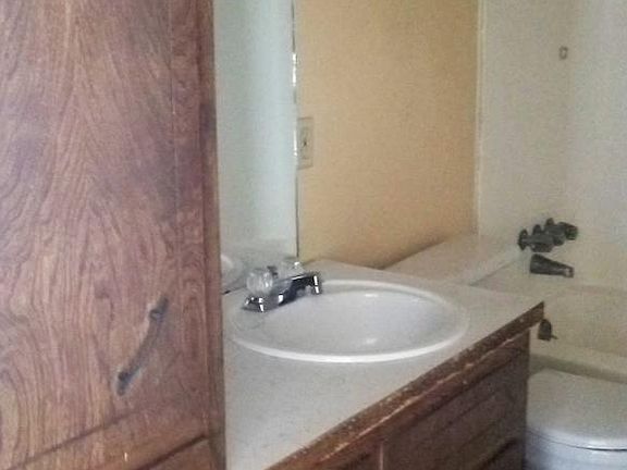 4th image of 1702 Kirk Ave #0ff5f7a83