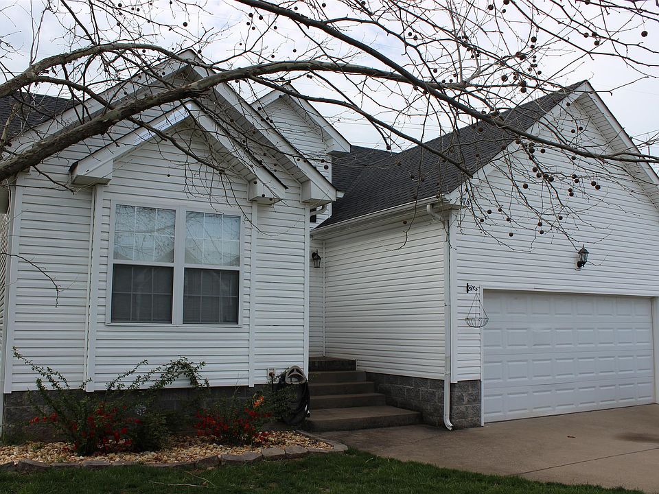 1st image of 976 Cindy Jo Ct