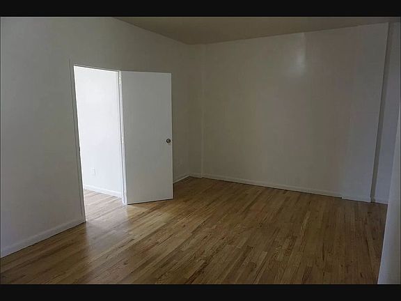 4th image of 3616 30th St APT 2C