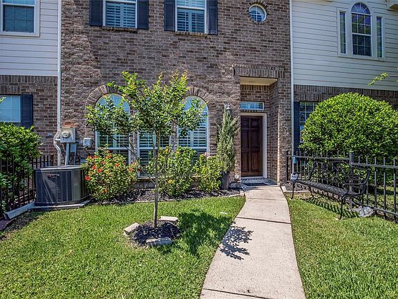 4th image of 2755 Misty Heath Ln