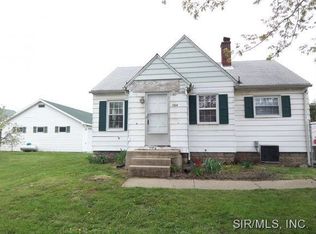 564 Logan St, Bethalto, IL 62010